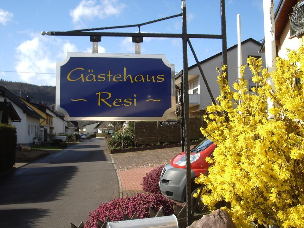 Hotel Gaestehaus Resi Zeltingen-Rachtig Zewnętrze zdjęcie